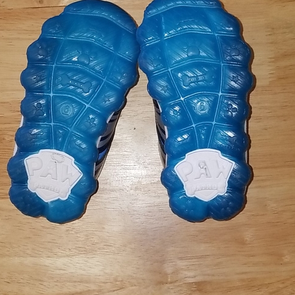 Paw Patrol Light Up Sneakers - Picture 3 of 4